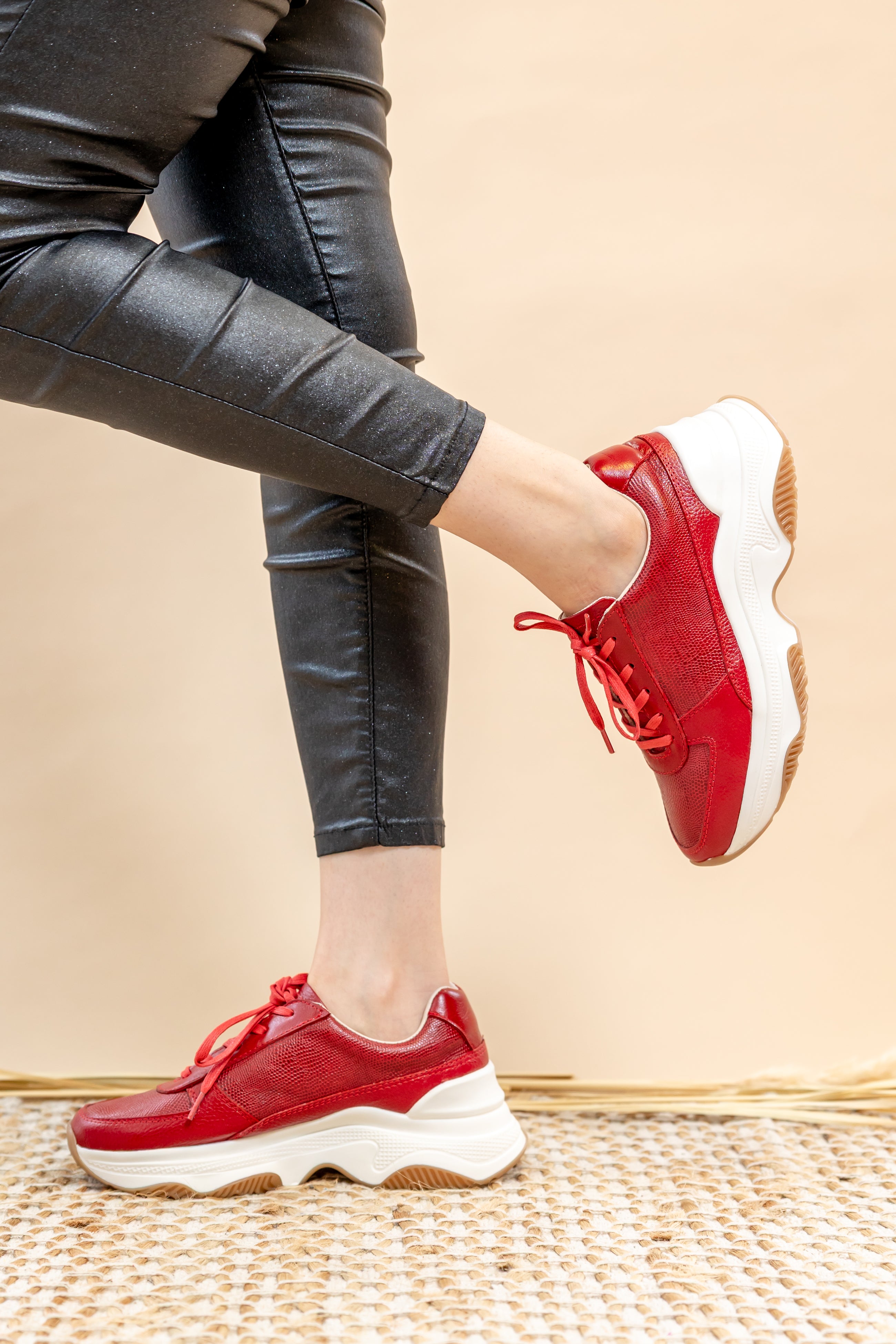 Cleo Red Velvet Chunky